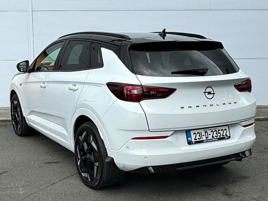 2023 Opel Grandland 1.6L Petrol Plug-in Hybrid For Sale Images