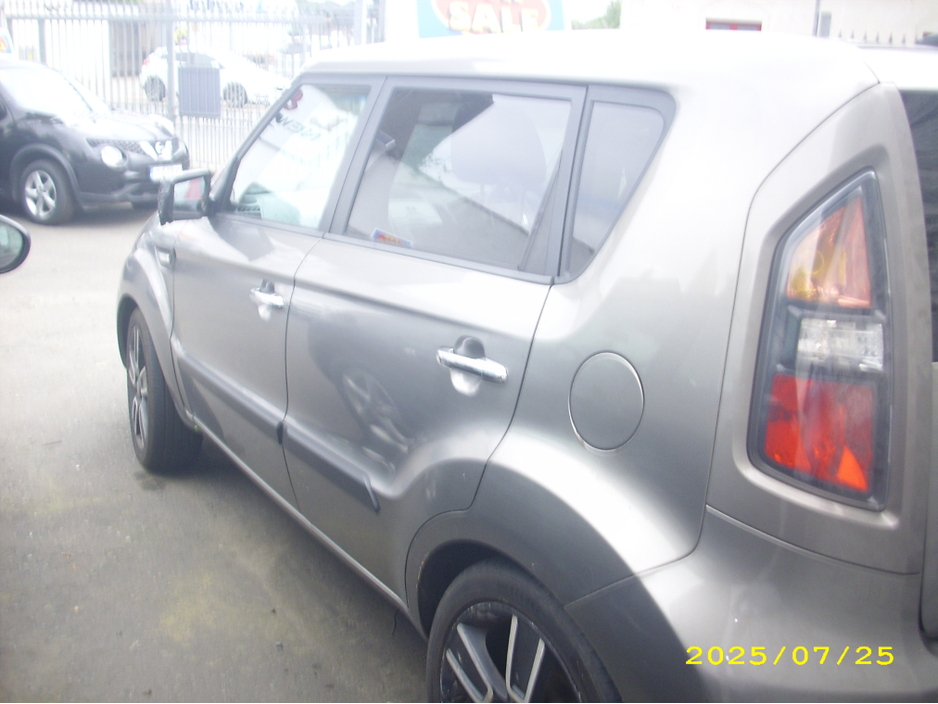 2010 Kia Soul 1.6L Diesel For Sale Images
