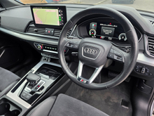2022 Audi Q5 2L Petrol Plug-in Hybrid For Sale Images
