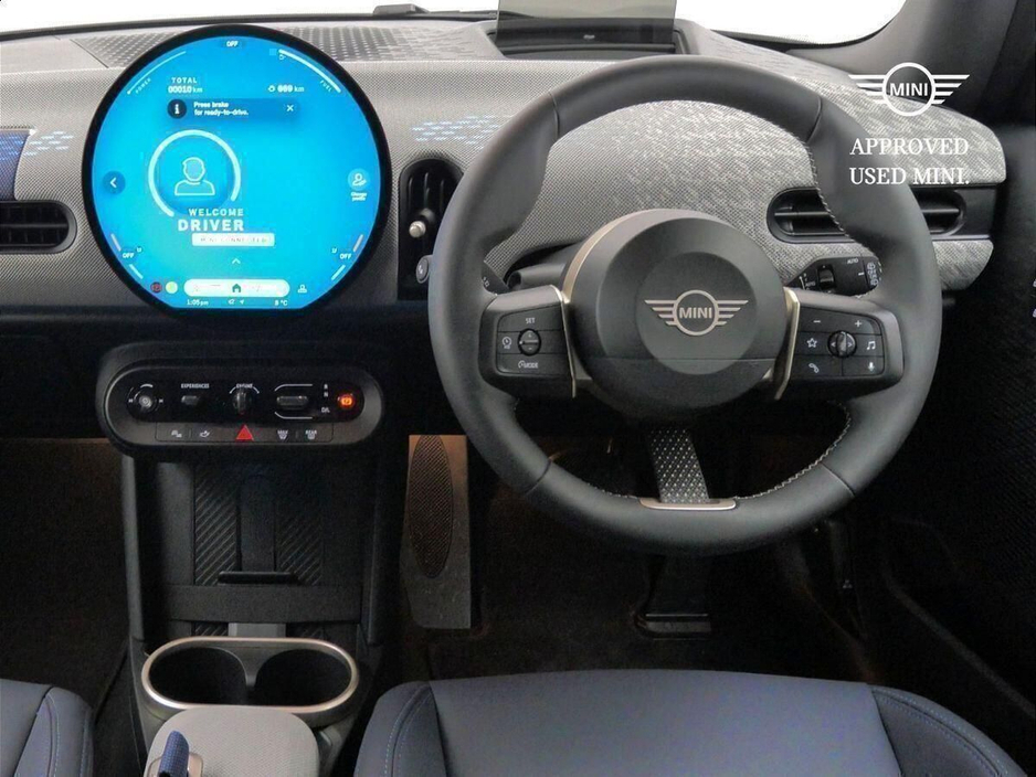 2024 MINI Hatch 1.5L Petrol For Sale Images