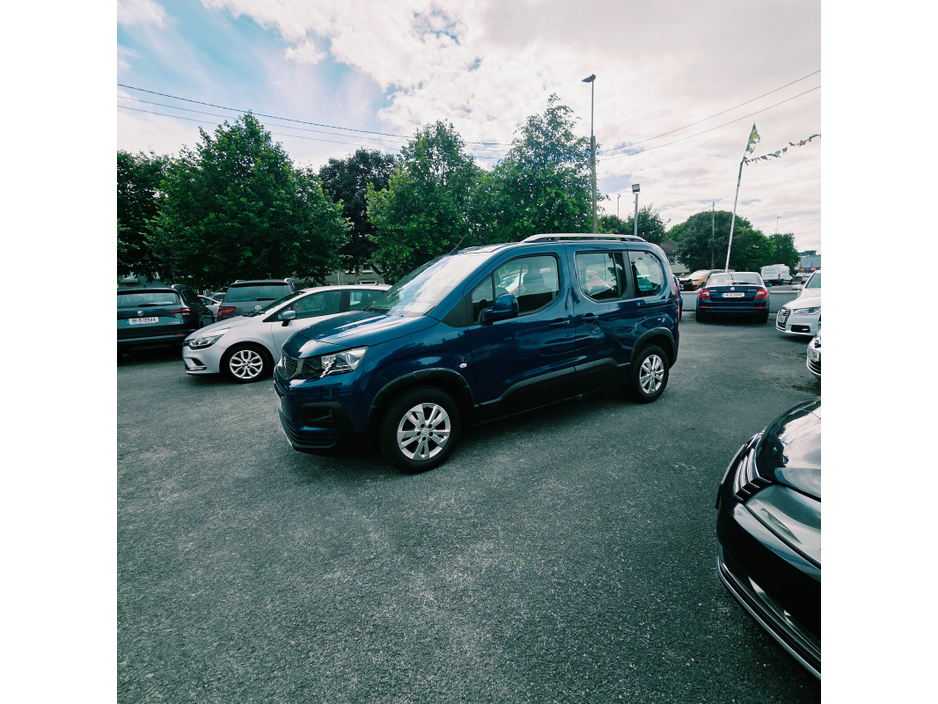 2019 Peugeot Rifter 1.5L Diesel For Sale Images