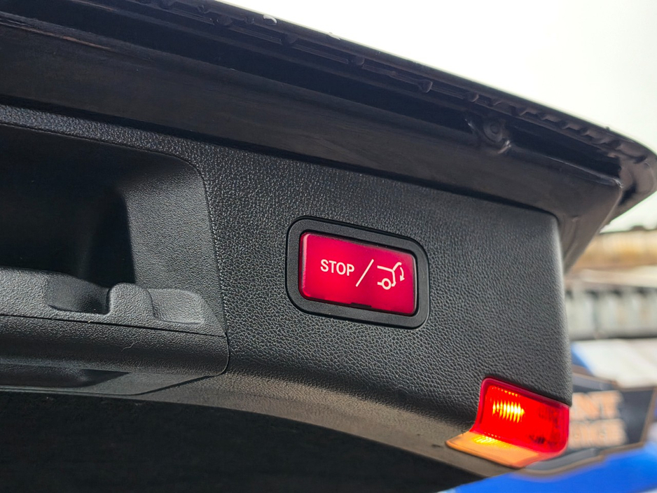 2012 Mercedes-Benz E Class 2.1L Diesel For Sale Images