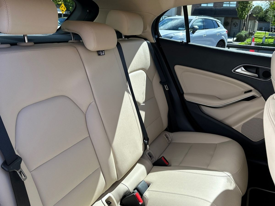 Mercedes-Benz GLA Class GLA 180 ,Stunning,Genuine Car*Low Mileage* — thumbnail 12