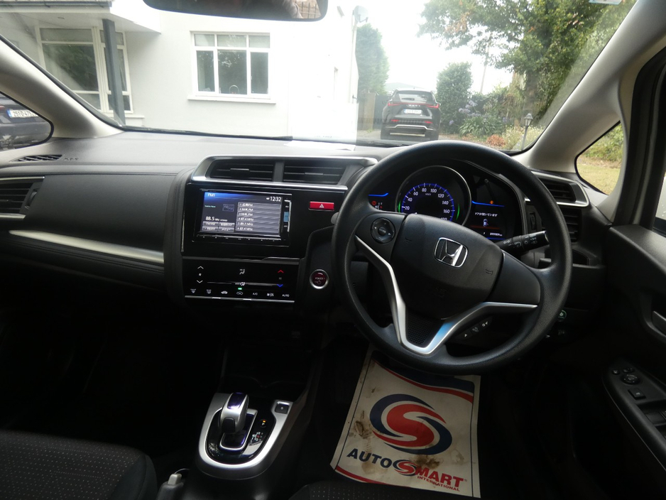 2015 Honda Fit 1.5L Hybrid For Sale Images