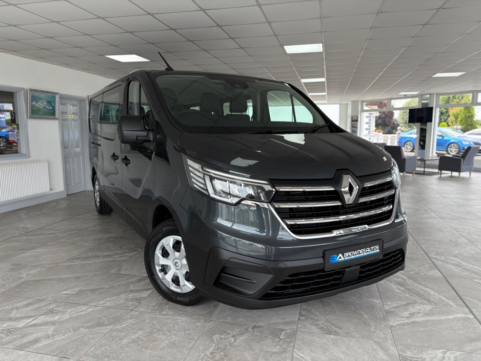 2024 Renault Trafic 2L Diesel For Sale Images