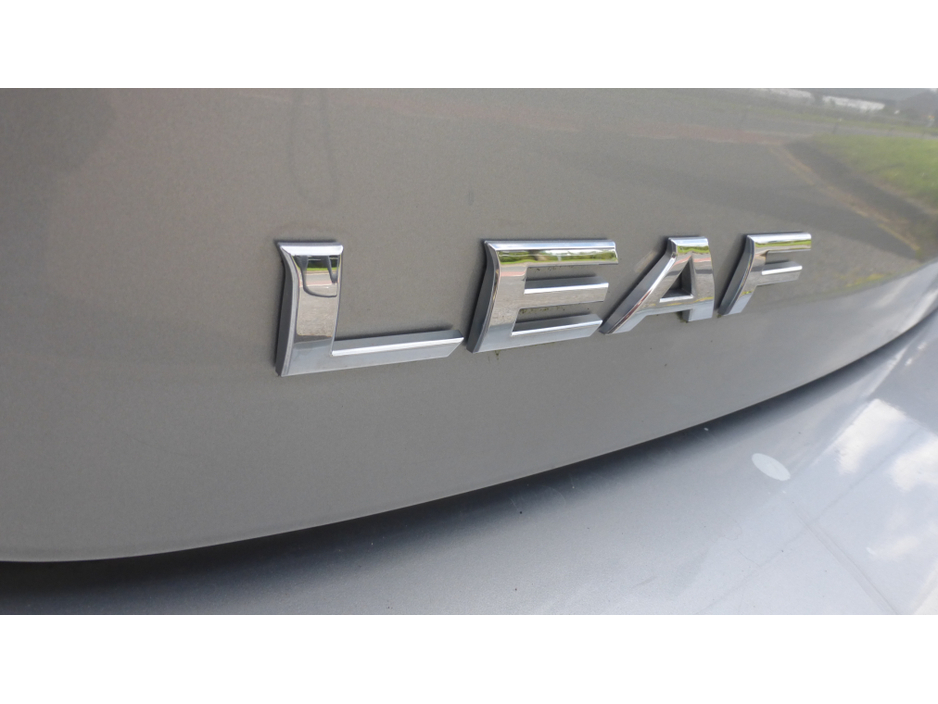 Nissan Leaf EV SV COLD PK 4DR AUTO — thumbnail 8