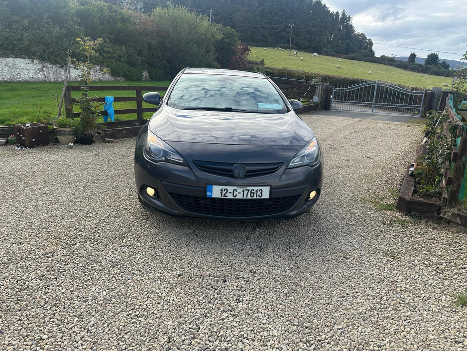 2012 Vauxhall Astra 2L Diesel For Sale Images