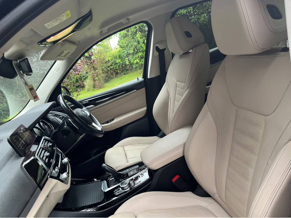 2021 BMW X3 2L Diesel For Sale Images