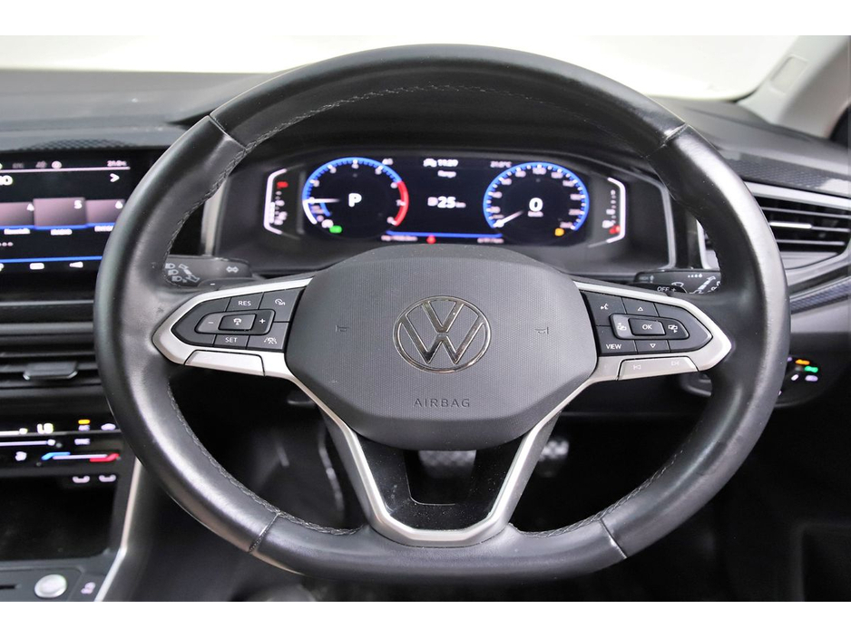 Volkswagen Polo 1.0 TSI DSG LIFE *CARPLAY*REVERSE CAM*PARK SENSORS* — thumbnail 17