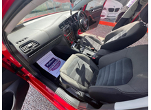 2015 Volkswagen Golf 2.0L Diesel For Sale Images
