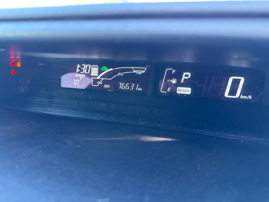 2015 Toyota Aqua 1.5L Petrol Hybrid For Sale Images