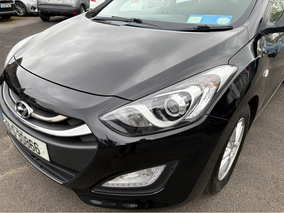 2013 Hyundai i30 1.4L Petrol For Sale Images