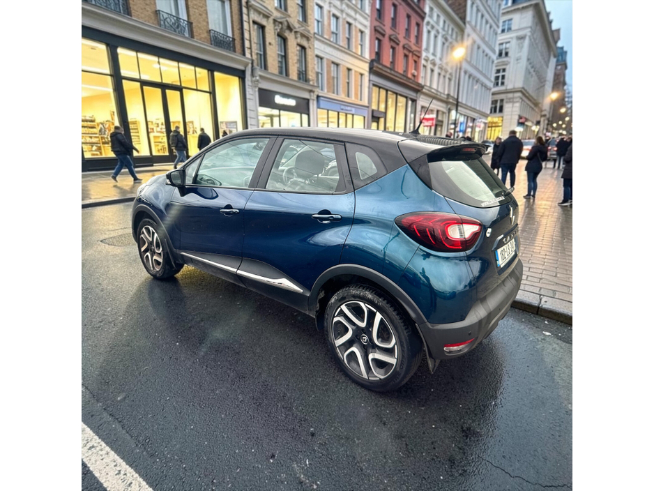 2018 Renault Captur 0.9L Petrol For Sale Images