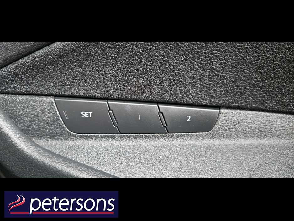 Audi e-tron QUATTRO 55 5DR AUTOMATIC — thumbnail 37