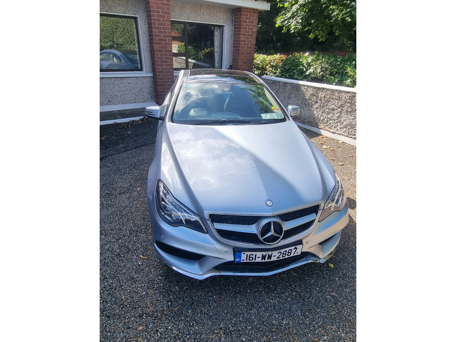 Mercedes-Benz E Class E220 BLUETEC AMG LINE PREMIUM CDI 2DR A
