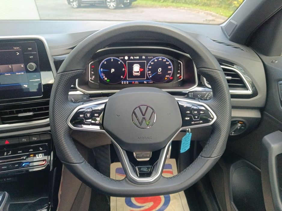 2025 Volkswagen T-Roc 2L Diesel For Sale Images