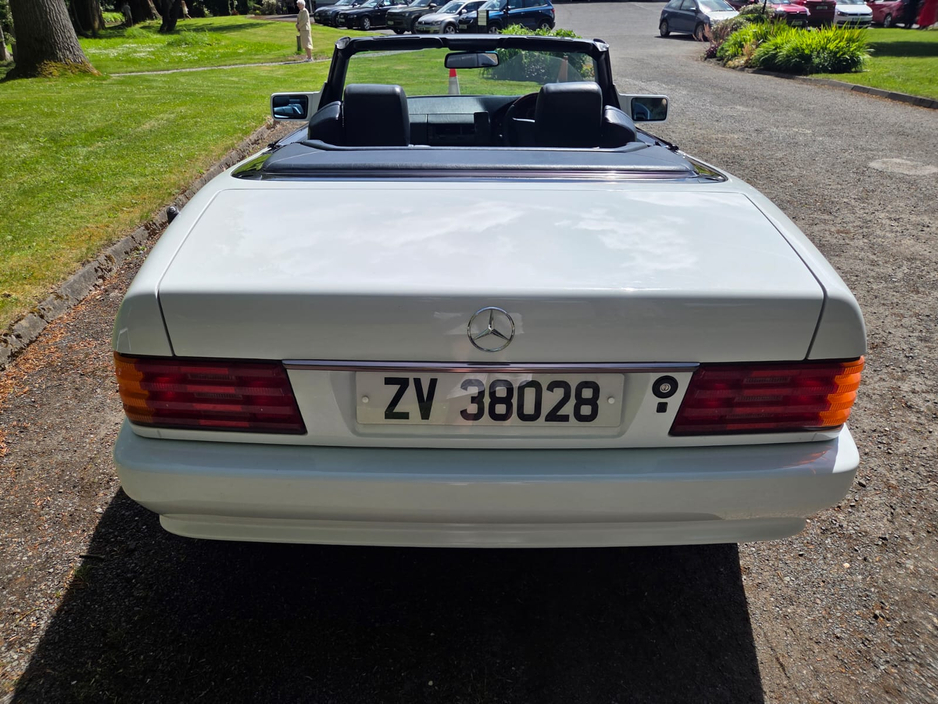 1991 Mercedes-Benz SL Class 3L Petrol For Sale Images