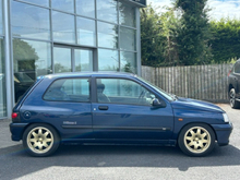 1995 Renault Clio 2L Petrol For Sale Images