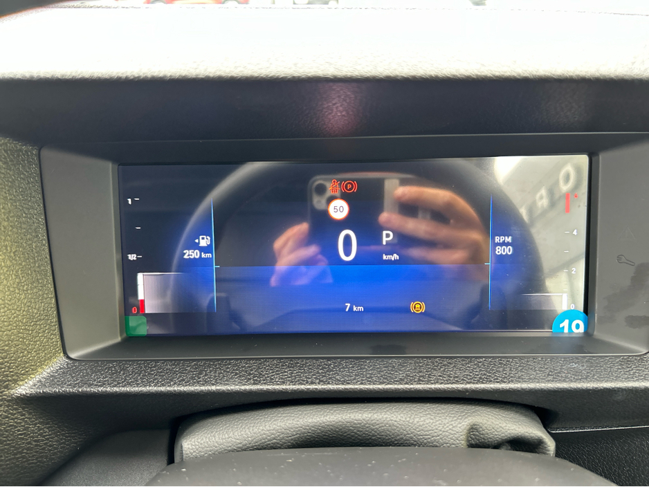 2025 Opel Vivaro 1.5L Diesel For Sale Images