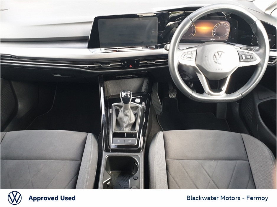 Volkswagen Golf 2.0TDI 115BHP STYLE WITH UPGRADED ALLOYS & REAR TINTED WINDOWS — thumbnail 2
