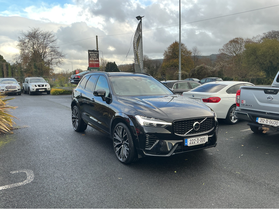 2022 Volvo XC60 2L Petrol Plug-in Hybrid For Sale Images