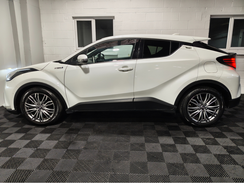 2022 Toyota C-HR 1.8L Petrol Hybrid For Sale Images