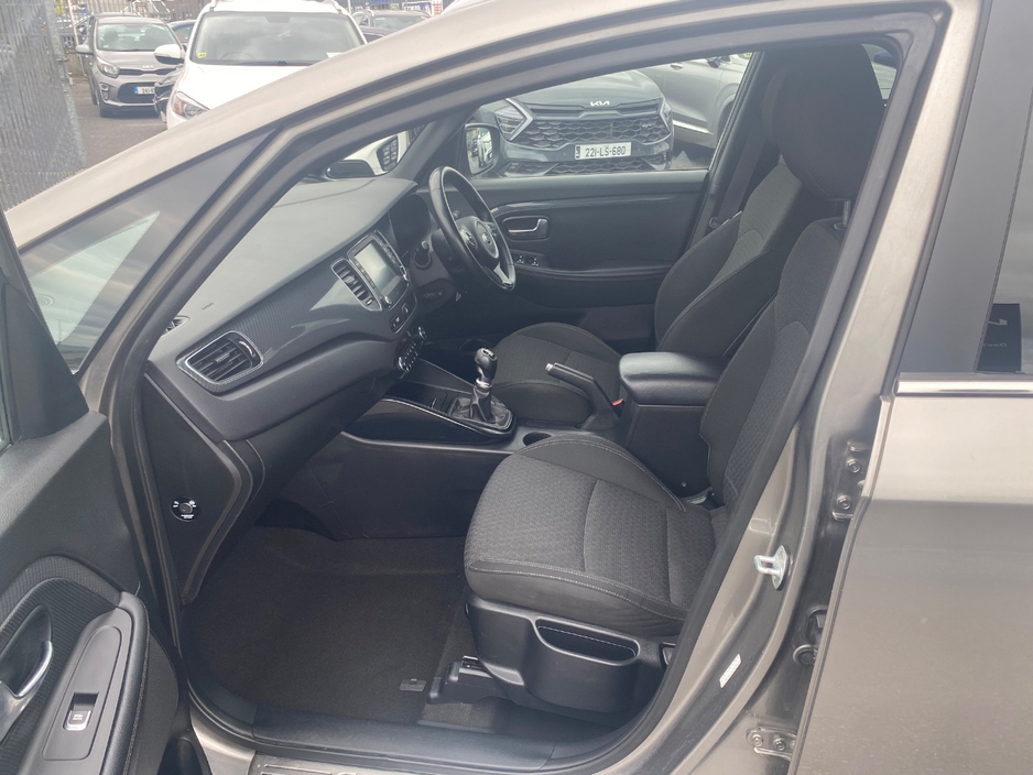 2019 Kia Carens 1.7L Diesel For Sale Images