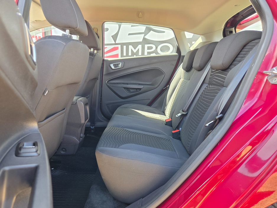 Ford Fiesta — thumbnail 13