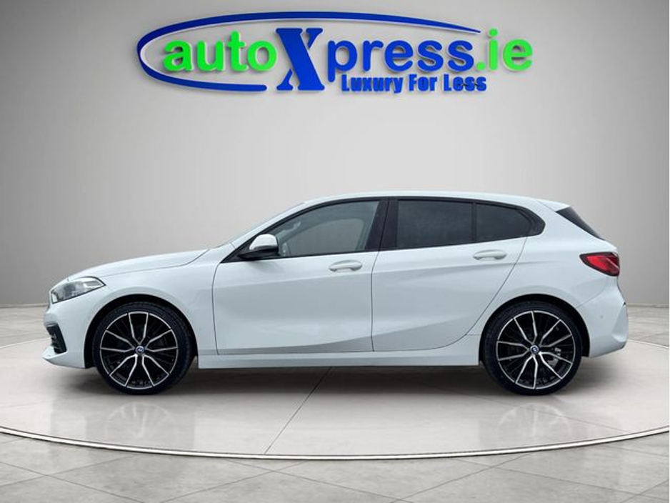 BMW 1 Series 118D PLAY Automatic — thumbnail 9