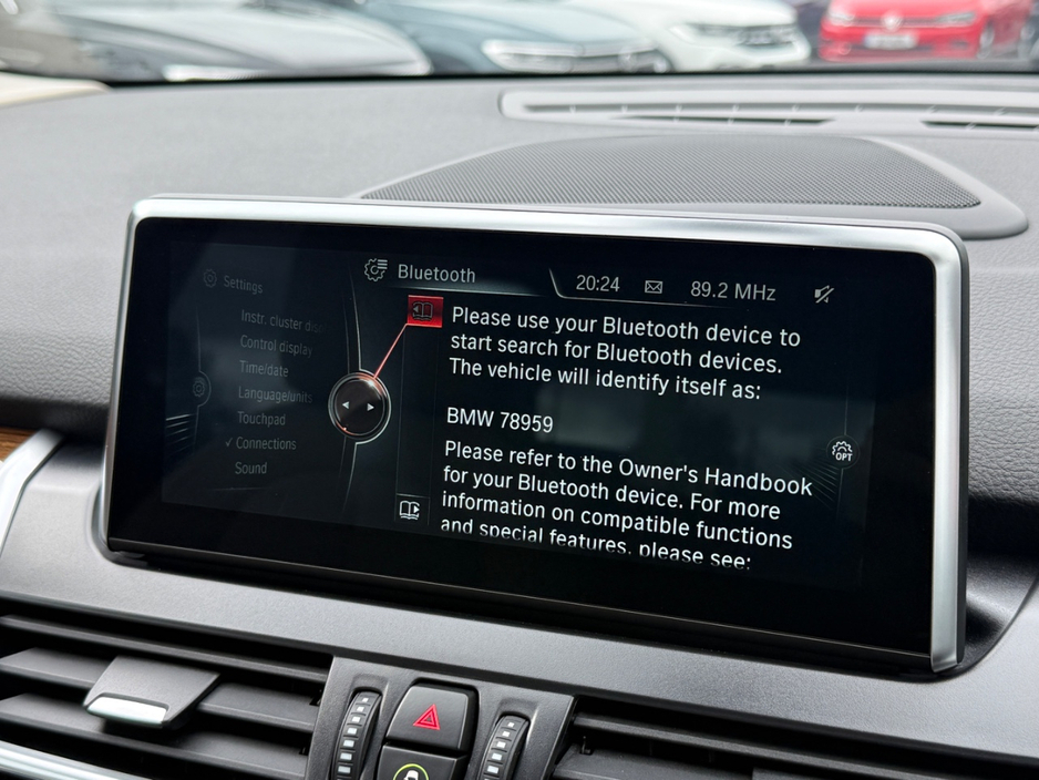 BMW 2 Series LUXURY 150BHP AUTO 2.0 DIESEL *REAR VIEW CAMERA, 16 " ALLOYS, PARKING SENSORS FRONT & REAR, ADAPTIVE CRUISE CONTROL, MEMORY SEATS, LEATHER UPHOLSTERY, 3 STAGE HEATED SEATS, HEADS UP DISPLAY* — thumbnail 19