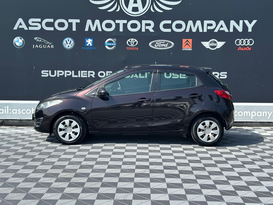 Mazda Demio 1.3 Petrol, Automatic — thumbnail 5
