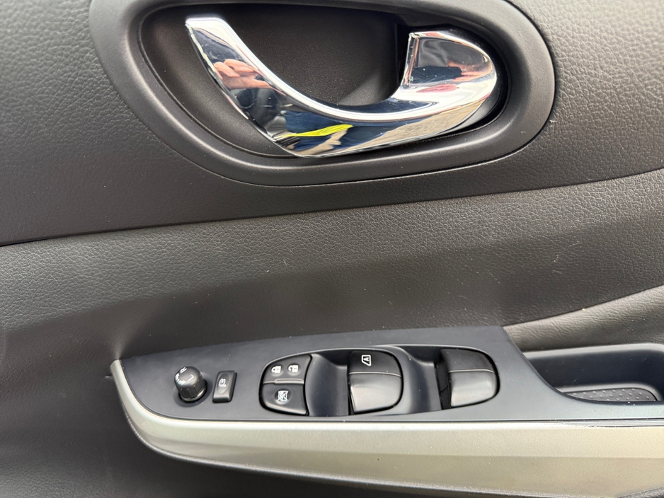 2021 Nissan Navara 2.3L Diesel For Sale Images