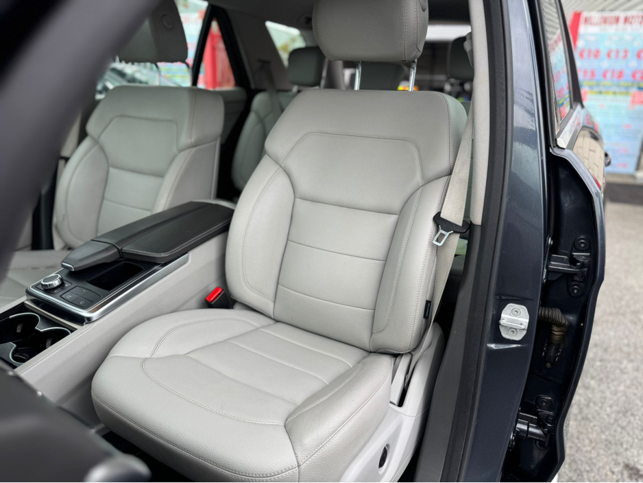 2014 Mercedes-Benz M Class 2.1L Diesel For Sale Images