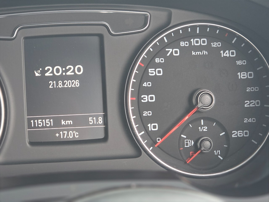 2015 Audi Q3 2L Petrol For Sale Images