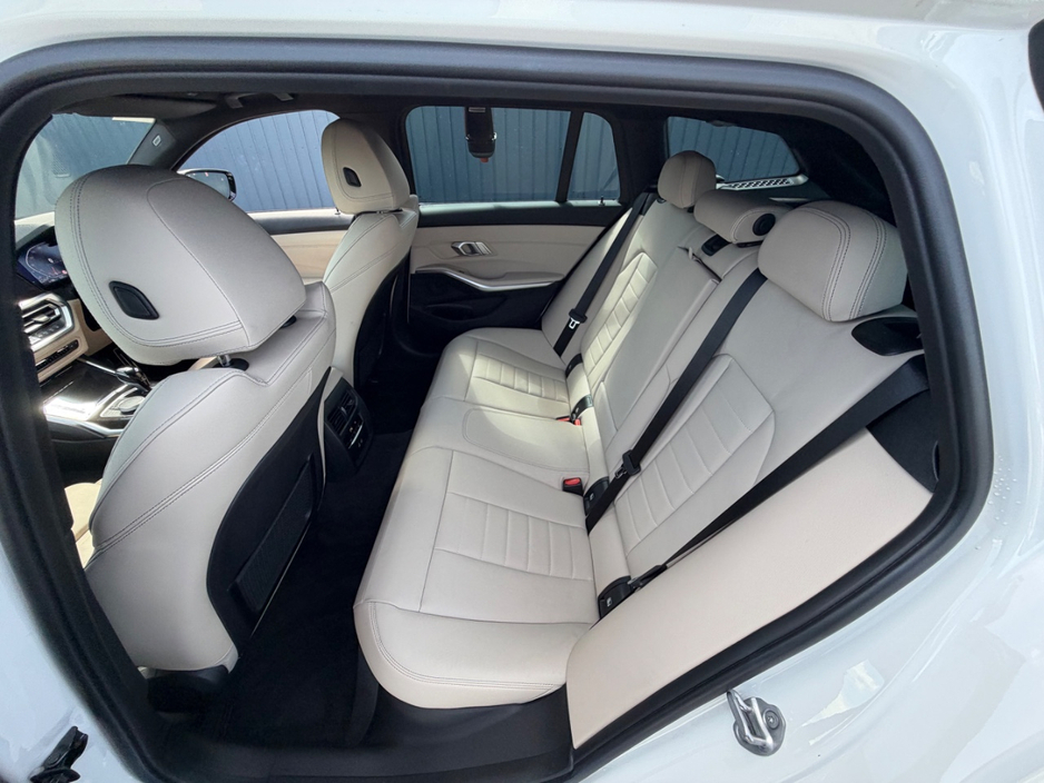 BMW 3 Series M-SPORT X-DRIVE - 2.0L DIESEL - AUTO - 12M WARRANTY - CAR: 2120 — thumbnail 40