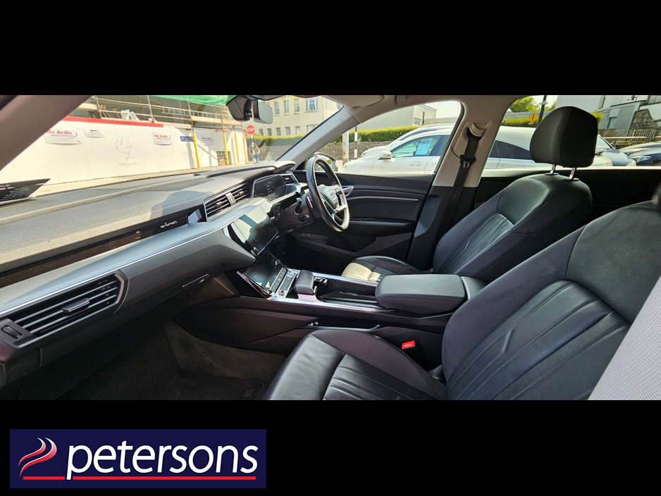 Audi e-tron TECHNIK 50 QUATTRO AUTOMATIC — thumbnail 14