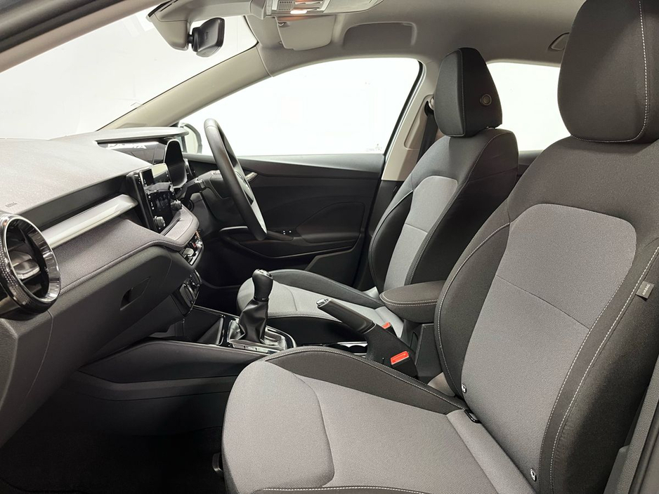 Skoda Fabia Selection 1.0MPI 80HP - Reversing Camera - Air Conditioning - Cruise Control - Keyless Start - Apple CarPlay/Android Auto — thumbnail 18