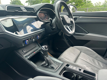 2022 Audi Q3 1.4L Petrol Plug-in Hybrid For Sale Images