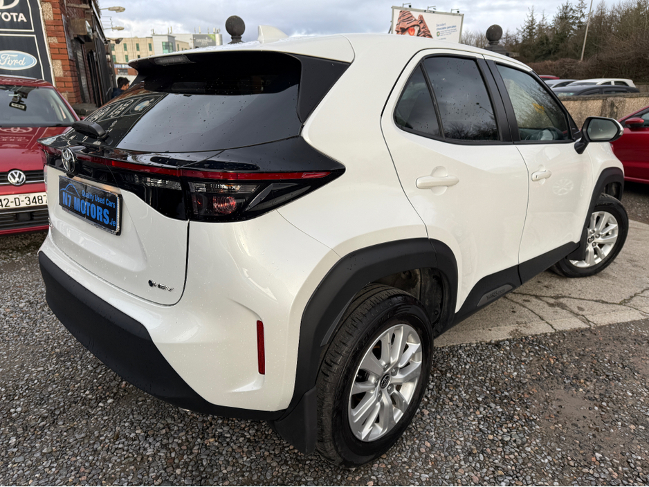 2025 Toyota Yaris Cross 1.5L Petrol Hybrid For Sale Images