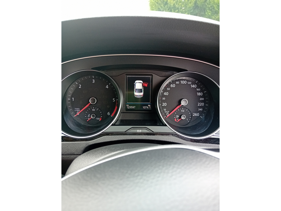 2017 Volkswagen Passat 1.6L Diesel For Sale Images