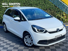 Honda Fit 1.2 HYBRID AUTO // DIGITAL CLUSTER // REVERSE CAMERA // LANE ASSIST
