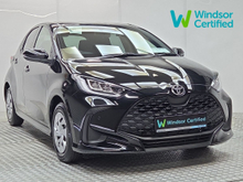 Toyota Yaris 1.5 Hybrid G Model