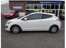 HYUNDAI i30 2014