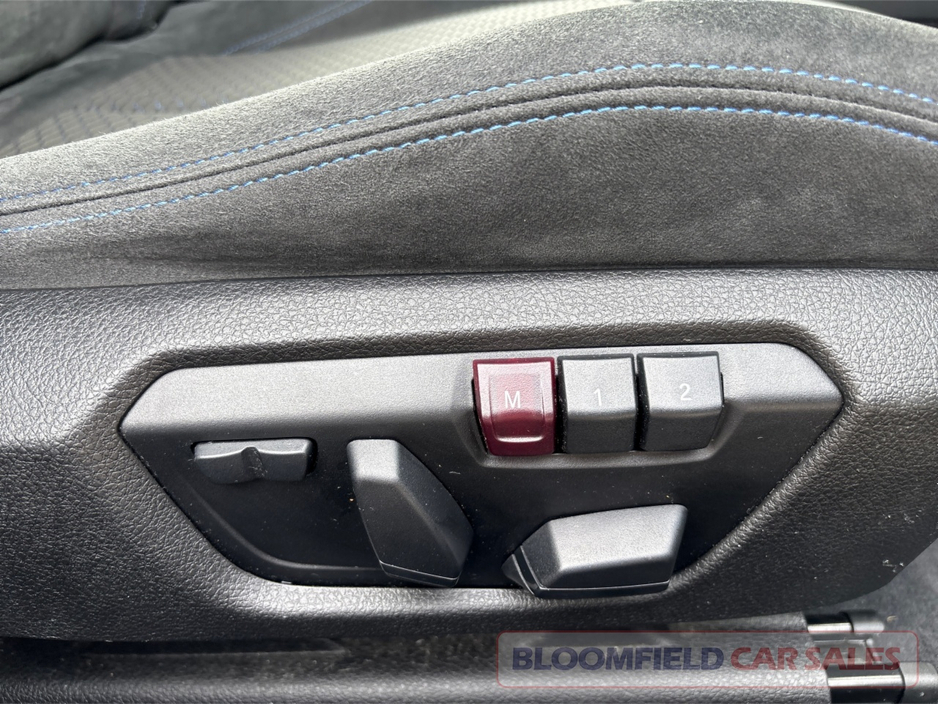 BMW 3 Series 320D MSPORT ESTATE , ALCANTARA INTERIOR // LOW MILEAGE — thumbnail 26