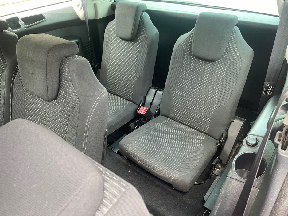 2010 Citroen Grand C4 Picasso 1.6L Diesel For Sale Images