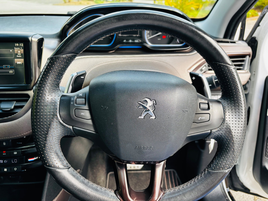 Peugeot 2008 — thumbnail 13