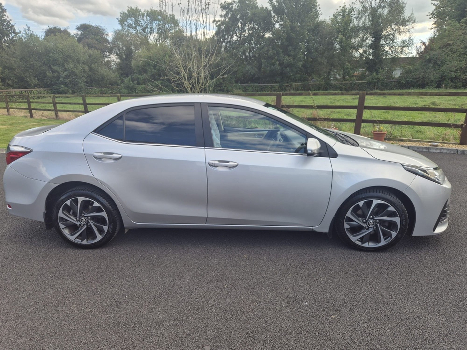 Toyota Corolla 1.4 D-4D SOL 4DR