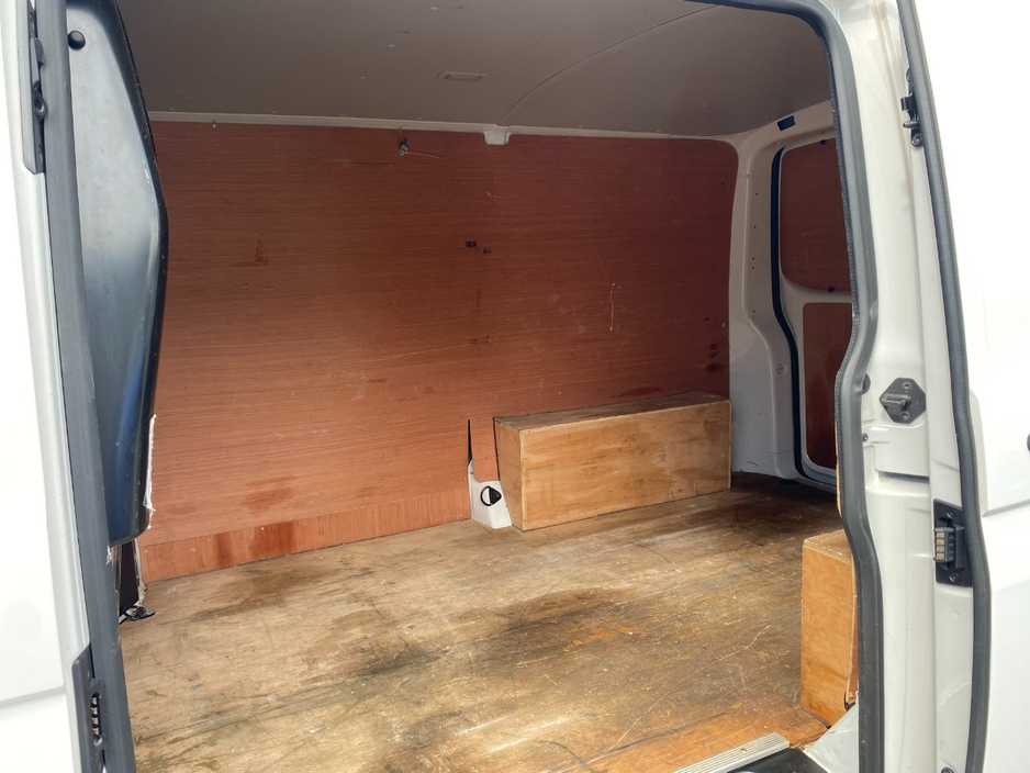 2023 Volkswagen Transporter 2L Diesel For Sale Images