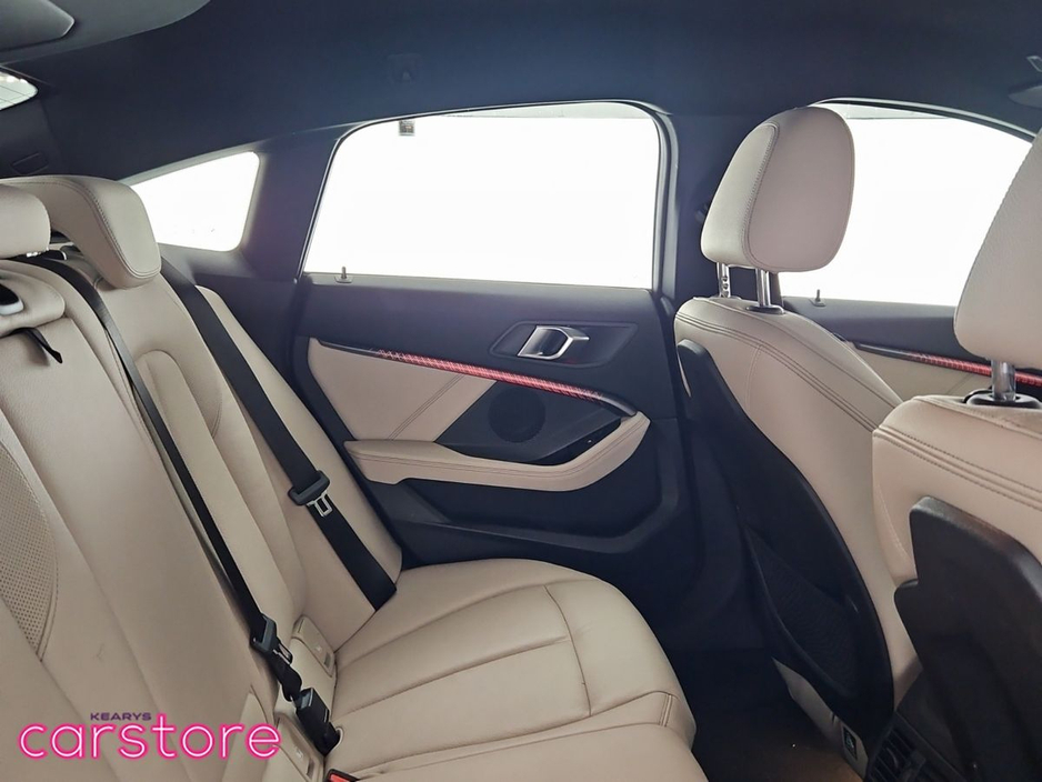 BMW 2 Series 218i Sport Auto — thumbnail 10