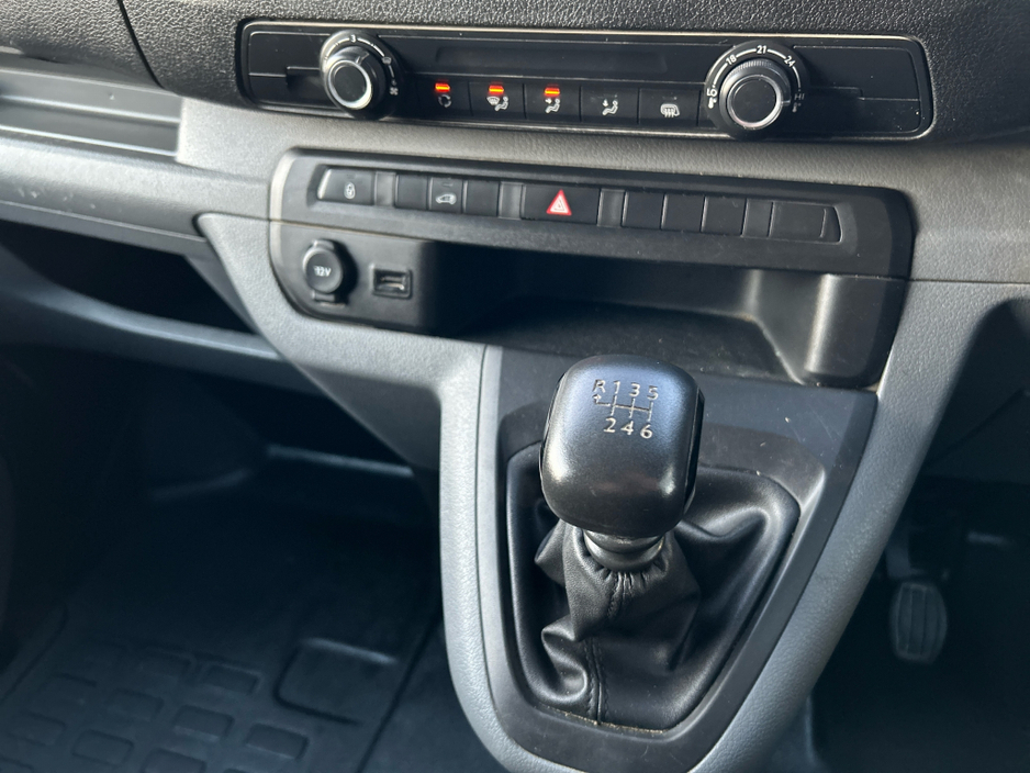 2022 Opel Vivaro 1.5L Diesel For Sale Images
